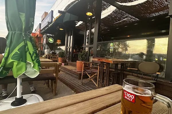 Pub Antic - Resim 9
