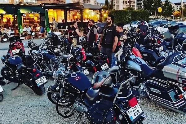 Pub Antic - Resim 6