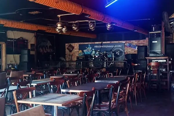 Beyoğlu Cafe - Resim 16