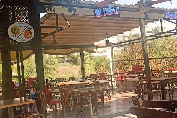 Beyoğlu Cafe - Resim 2