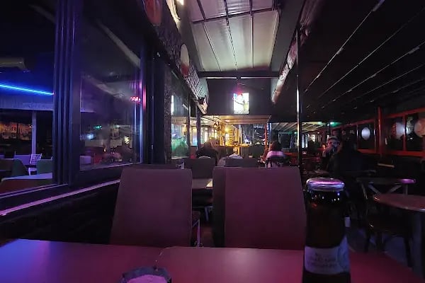 Beyoğlu Cafe - Resim 14