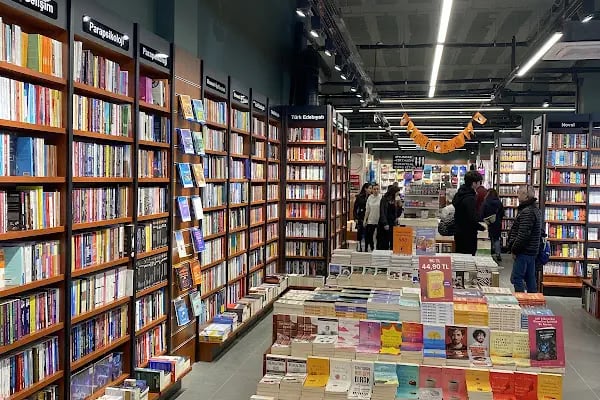 Penguen Kitabevi Çorlu - Resim 15