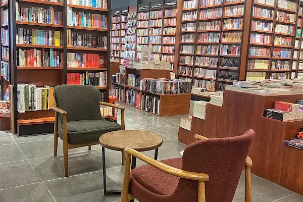 Penguen Kitabevi Çorlu - Resim 18