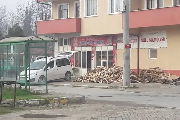 Salihoğlu Ekmek Fırını - Resim 1