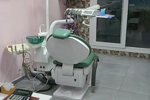 Dr. Ahmet Zeki Bozkaya - Resim 1