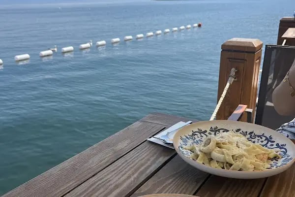 ISLAND STEAK & FISH HOUSE - Resim 3