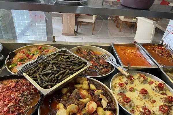 Cömert yemek salonu - Resim 3