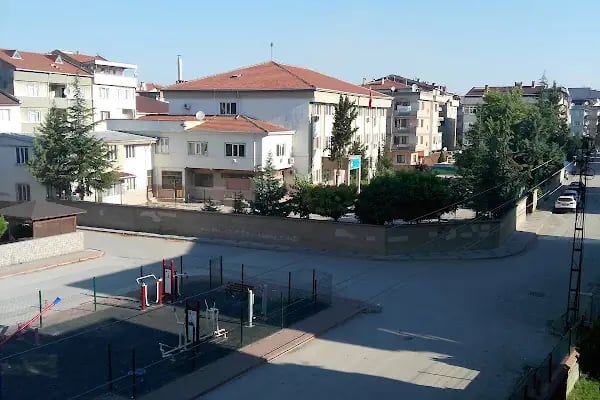 Ticaret Ve Sanayi Odası İlköğretim Okulu - Resim 2