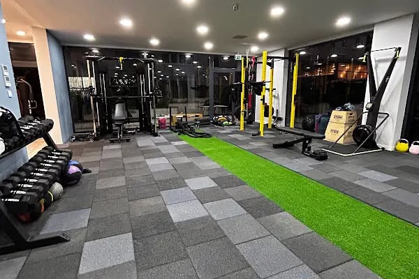 HIIT MOTION SPORTS CLUB - Resim 7