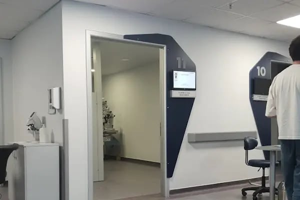 Göz Nurunu Koruma Vakfı Bayrampaşa Göz Hastanesi - Resim 3