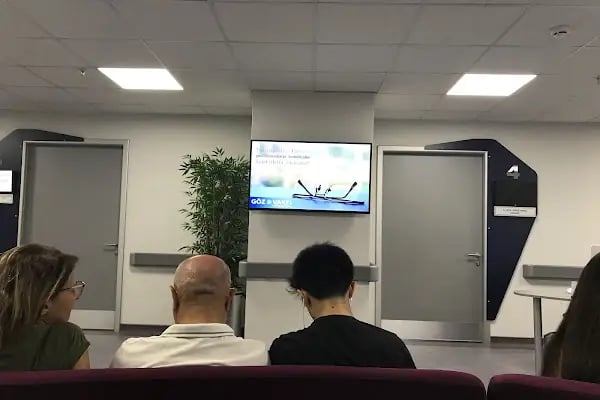 Göz Nurunu Koruma Vakfı Bayrampaşa Göz Hastanesi - Resim 2