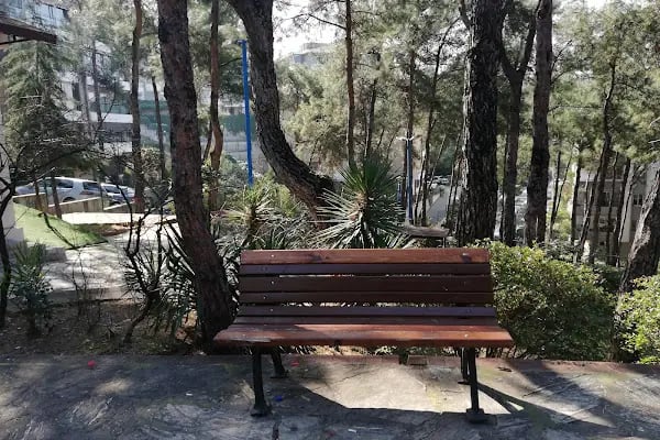 Karabağlar Belediyesi Ahmet Piriştina Doğa Sit Parkı - Resim 3