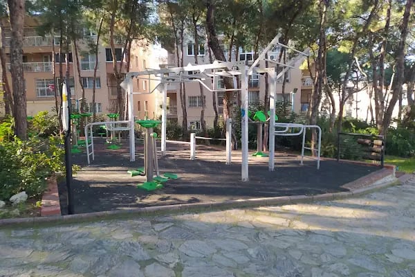 Karabağlar Belediyesi Ahmet Piriştina Doğa Sit Parkı - Resim 15