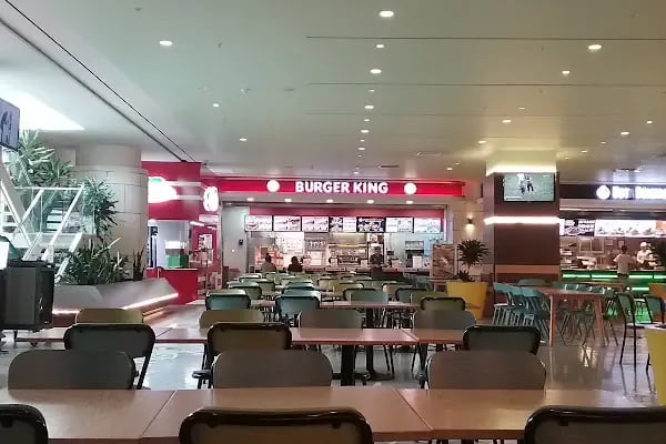 Burger King Avcılar Belediye Yanı Şubesi - Resim 18