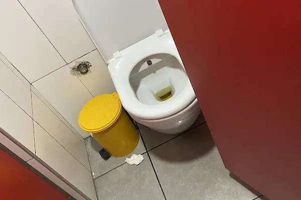 Burger King Avcılar Belediye Yanı Şubesi - Resim 12