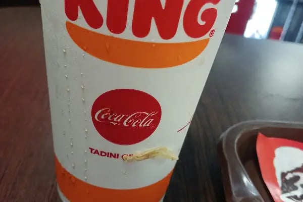 Burger King Avcılar Belediye Yanı Şubesi - Resim 15