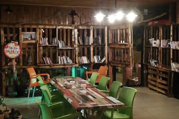 Dostlar Kafe - Resim 5