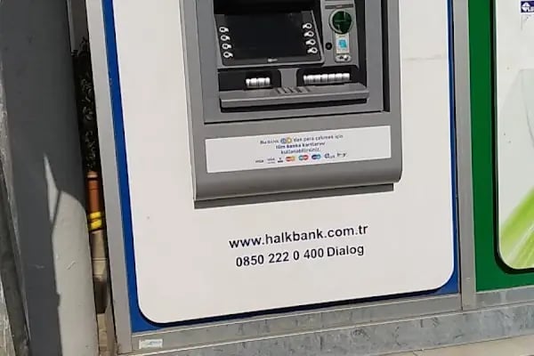 Halkbank Buca Şubesi - Resim 4
