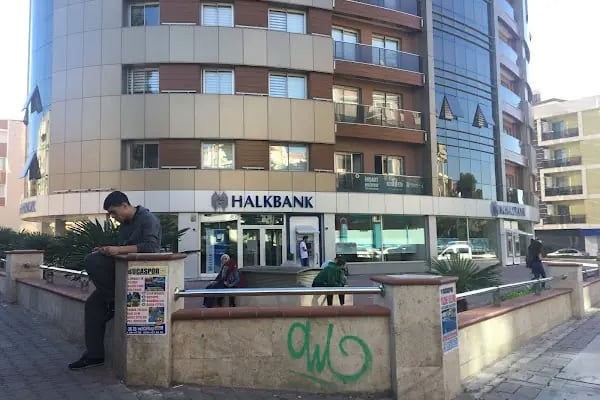 Halkbank Buca Şubesi - Resim 17