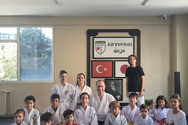 Kiryuukai Dojo - İstanbul Aikido Merkezi - Resim 10