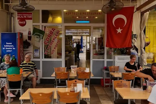 Köfteci Restaurant - Resim 1