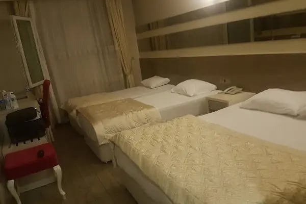 Otel Zorbaz - Resim 12