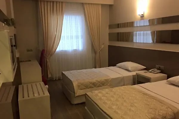 Otel Zorbaz - Resim 9