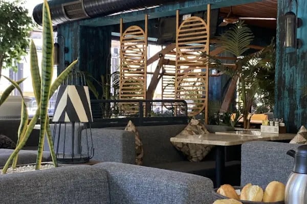İstişare Cafe - Resim 6