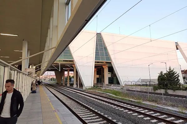 Konya Selçuklu YHT Gar - Resim 9