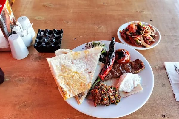 Beyoğlu Kebap - Resim 19