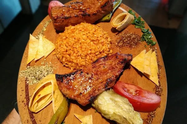 Yildiz Cinar Restaurant - Resim 6