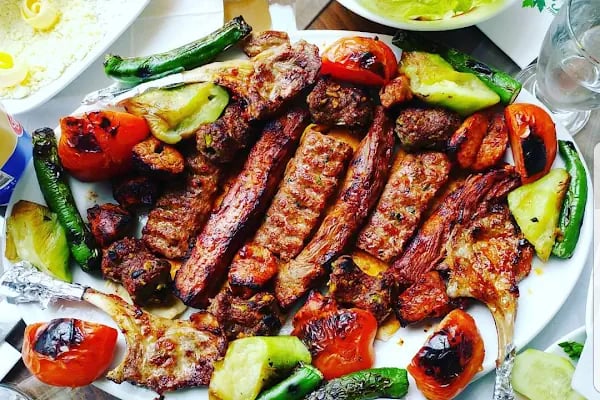 Yildiz Cinar Restaurant - Resim 3