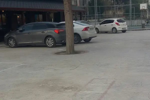 Şehit Astsubay Ömer Öğüt Parkı - Resim 17