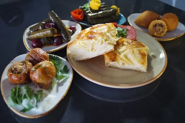 Yorulmaz Cafe Restaurant - Resim 9