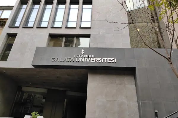 İstanbul Galata Üniversitesi - Resim 15