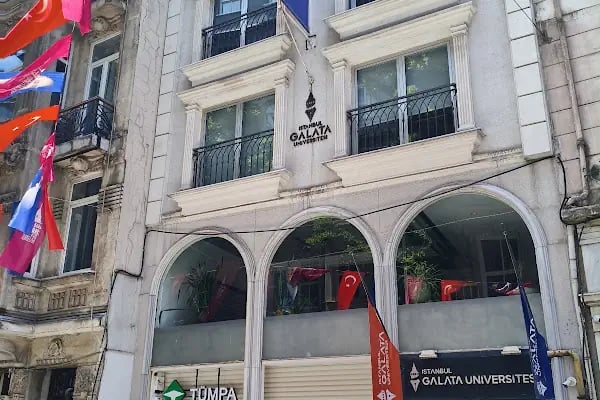İstanbul Galata Üniversitesi - Resim 5
