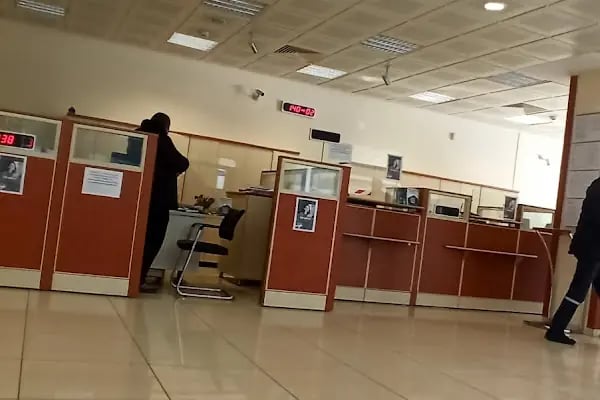 Türkiye İş Bankası Yenicami/Sakarya Şubesi - Resim 7