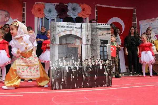 Bergama Anaokulu - Resim 11