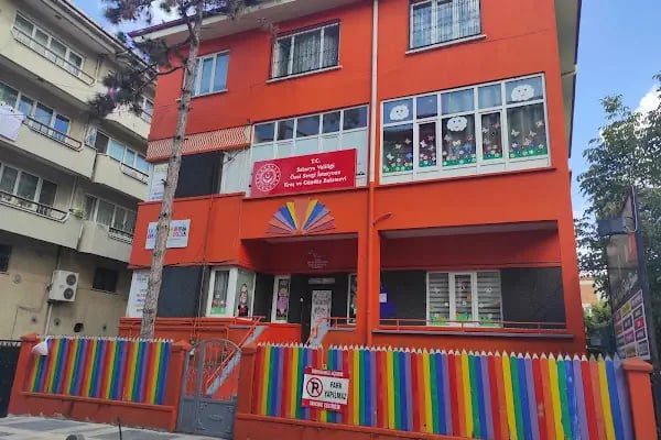 Özel Sevgi İstasyonu Kreş ve Gündüz Bakım Evi - Resim 1