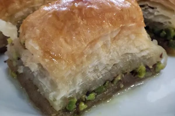 Favola Restaurant Cafe - Resim 12
