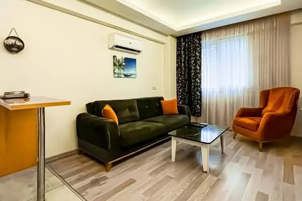 Smyrna Homes &amp; Suits - Resim 8