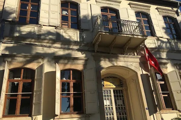 Aliağa İlçe Halk Kütüphanesi - Resim 2