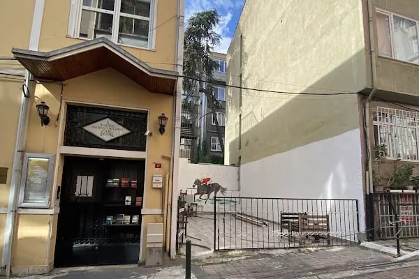 Beşiktaş Protestan Kilisesi - Resim 4