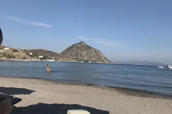 PARILTI BEACH RESTAURANT - Resim 6
