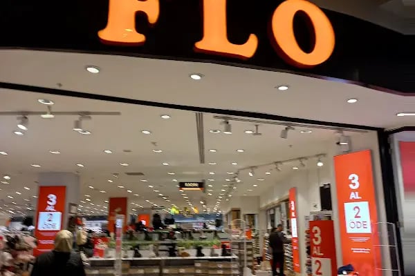 FLO Gaziemir Optimum AVM Mağazası - Resim 17
