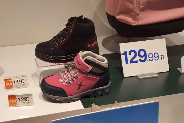 FLO Gaziemir Optimum AVM Mağazası - Resim 16