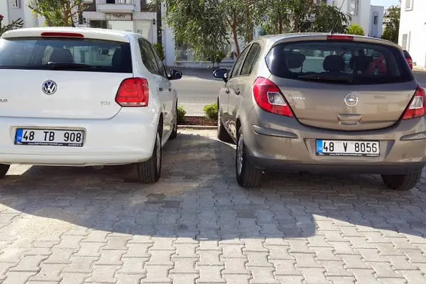 Marina Car Rental - Resim 13