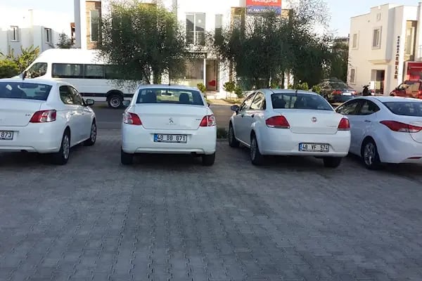 Marina Car Rental - Resim 8