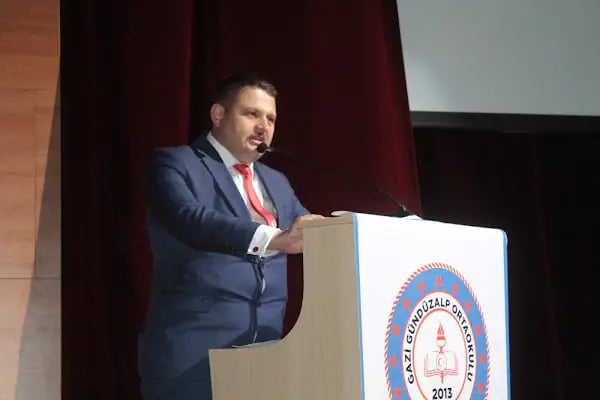 GAZİ GÜNDÜZALP ORTAOKULU - Resim 6