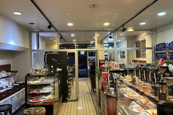 Avcılar Lavazza Cafe - Resim 2